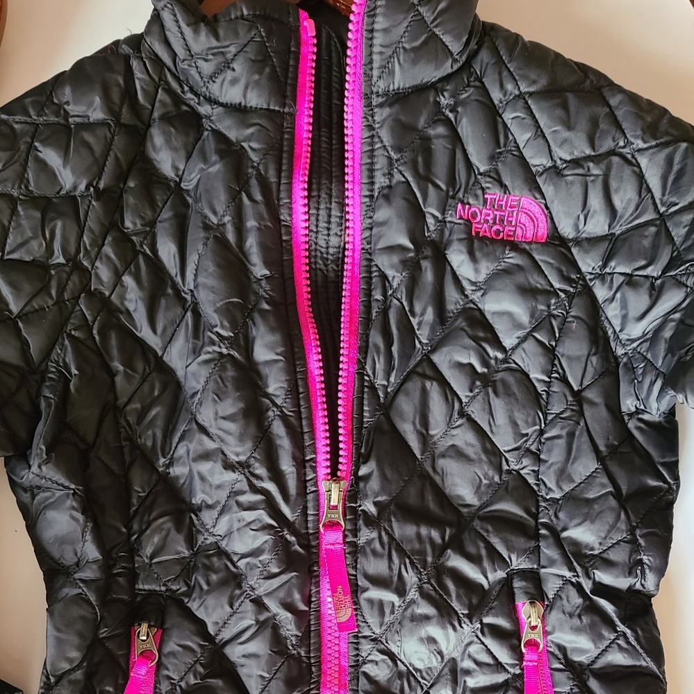 Girls North Face Jacket